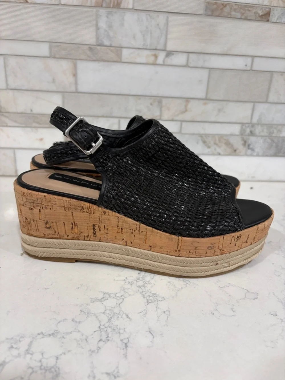 Steve Madden Women’s Black and Tan Woven Cork Wedge Platform Sandals Sz 7.5